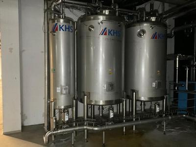 Overzichtsfoto van 2006 KHS CIP-TANK s/s silo 2000L